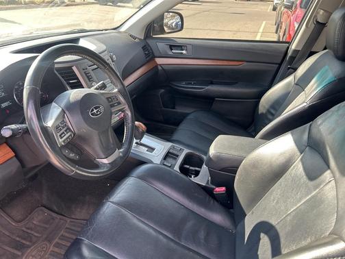 2013 Subaru Outback 2.5i Limited