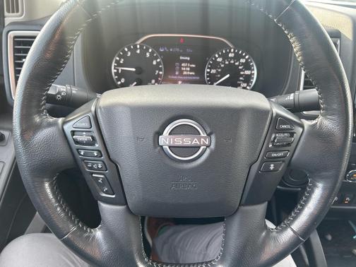 2022 Nissan Frontier SV