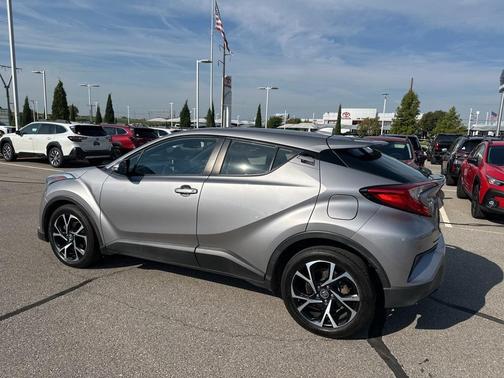 2019 Toyota C-HR XLE