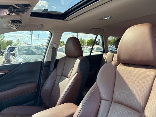 2022 Subaru Outback Touring