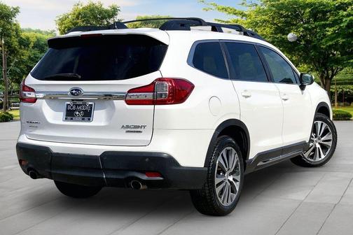 White 2019 Subaru Ascent Limited 7-Passenger