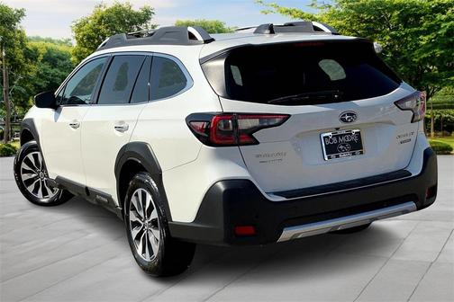 2025 Subaru Outback Touring