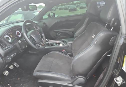 Pitch Black Clearcoat 2023 Dodge Challenger R/T Scat Pack