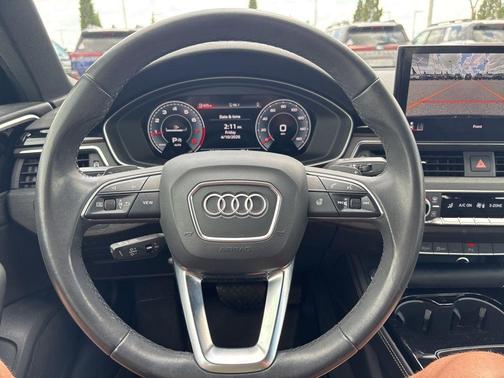 Daytona Gray Pearl Effect 2021 Audi A4 45 S line quattro Premium