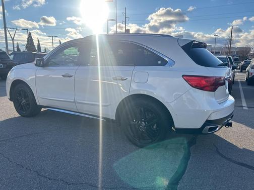 2017 Acura MDX 3.5L w/Advance Package