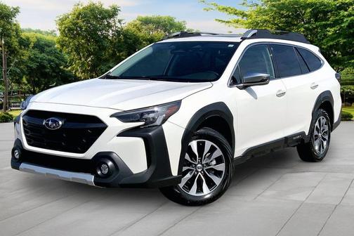 Crystal White Pearl 2023 Subaru Outback Touring