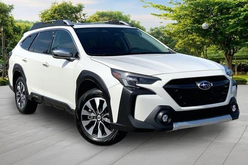 Crystal White Pearl 2023 Subaru Outback Touring