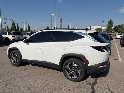 Quartz White 2022 Hyundai TUCSON Limited