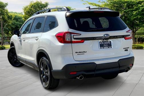 2025 Subaru Ascent Onyx Edition Touring