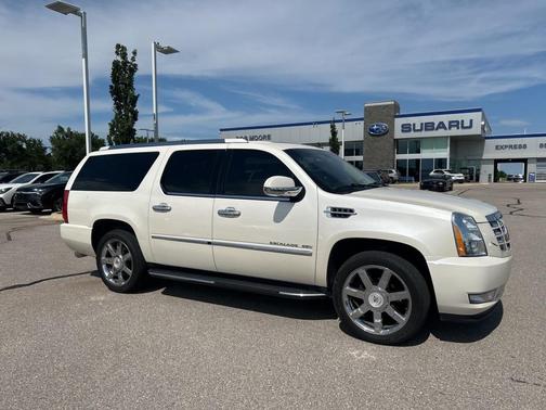 2012 Cadillac Escalade ESV Luxury