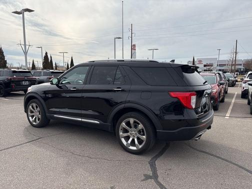 2020 Ford Explorer Platinum