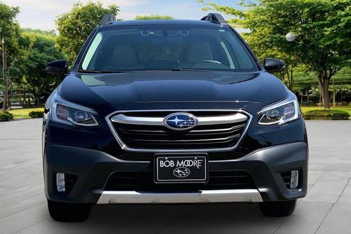 Crystal Black Silica 2022 Subaru Outback Limited XT