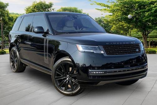 Santorini Black 2023 Land Rover Range Rover P400 SE