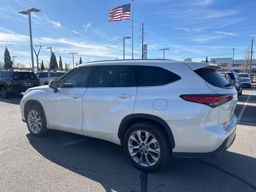2020 Toyota Highlander Limited