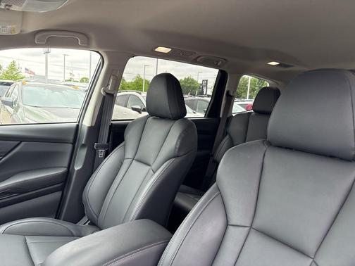 Magnetite Gray Metallic 2026 Subaru Ascent Premium