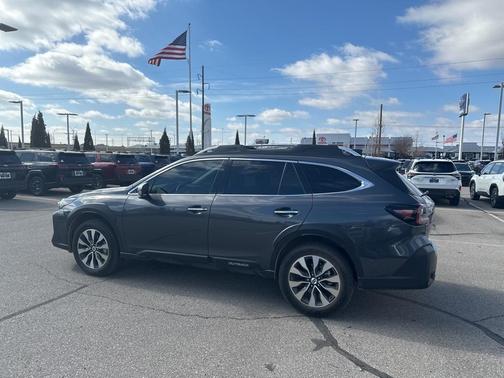 2024 Subaru Outback Touring XT
