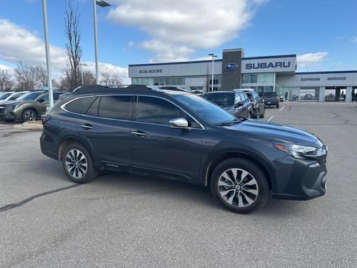 2024 Subaru Outback Touring XT