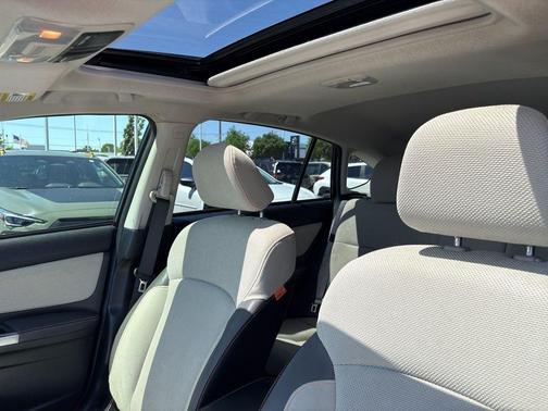 Crystal Black Silica 2016 Subaru Crosstrek 2.0i Premium