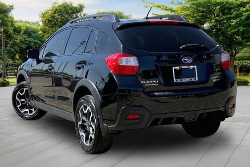 Crystal Black Silica 2016 Subaru Crosstrek 2.0i Premium