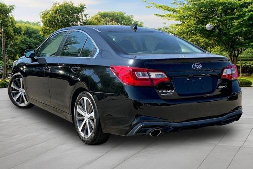 Crystal Black Silica 2018 Subaru Legacy 2.5i Limited