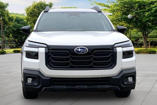Crystal White Pearl 2026 Subaru Outback Premium