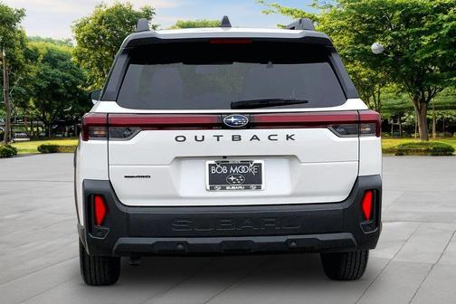 Crystal White Pearl 2026 Subaru Outback Premium