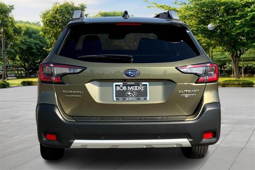 2025 Subaru Outback Touring