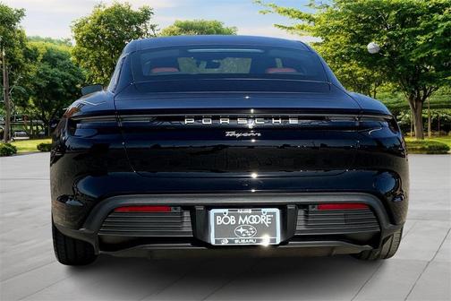 2021 Porsche Taycan Base