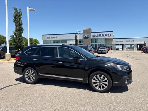 Crystal Black Silica 2019 Subaru Outback 2.5i Touring