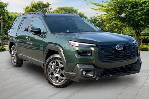 Deep Emerald Green 2026 Subaru Outback Premium