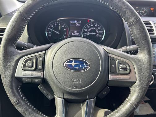 2017 Subaru Forester 2.5i Touring