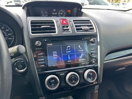 2017 Subaru Forester 2.5i Touring