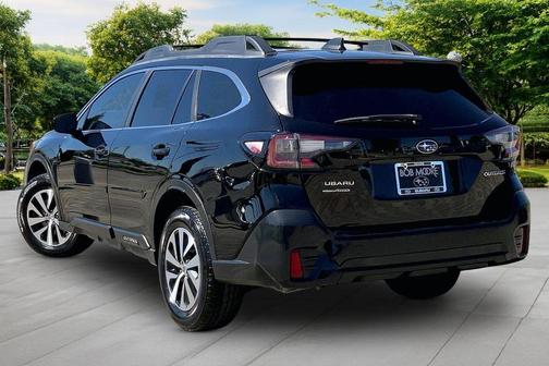 Crystal Black Silica 2021 Subaru Outback Premium