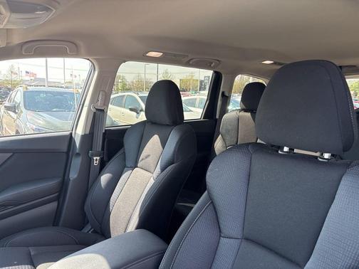 Crystal Black Silica 2025 Subaru Ascent Premium