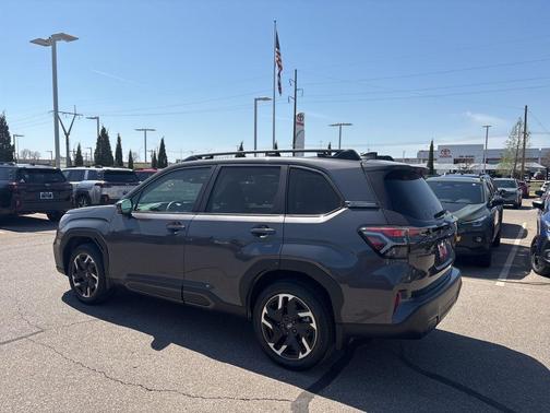 Magnetite Gray Metallic 2026 Subaru Forester Limited