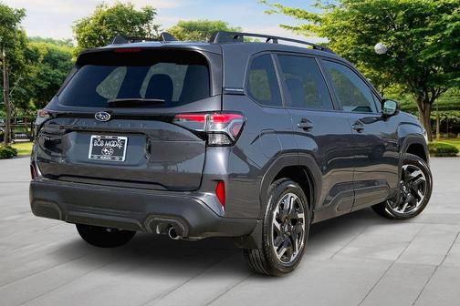 Magnetite Gray Metallic 2026 Subaru Forester Limited