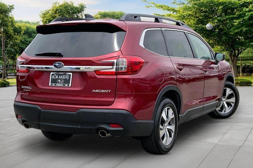 Crimson Red Pearl 2023 Subaru Ascent Premium 7-Passenger