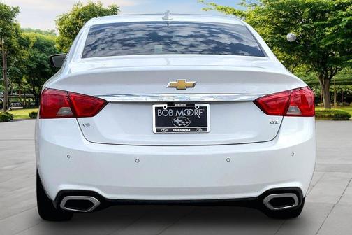 Iridescent Pearl Tricoat 2015 Chevrolet Impala 2LZ