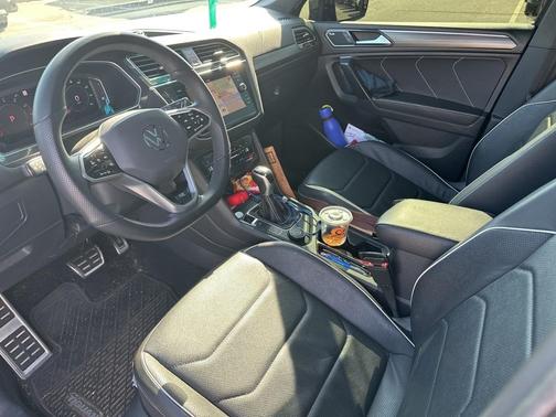 2022 Volkswagen Tiguan 2.0T SEL R-Line