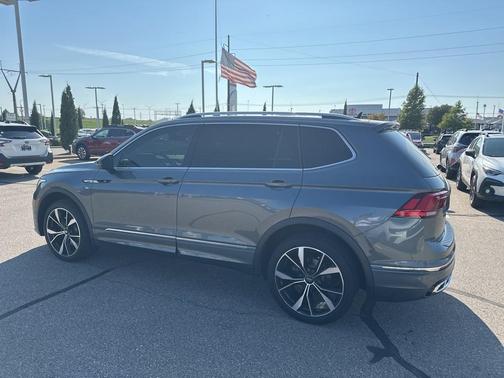 2022 Volkswagen Tiguan 2.0T SEL R-Line