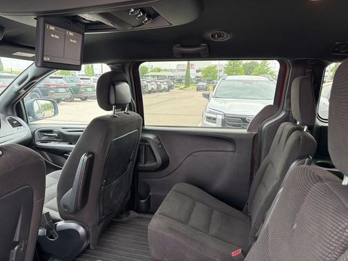Octane Red Pearlcoat 2020 Dodge Grand Caravan SE