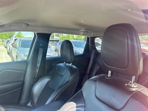 2021 Jeep Cherokee Latitude Plus