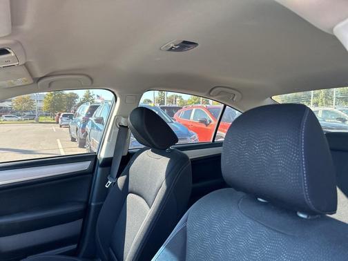 2019 Subaru Legacy 2.5i