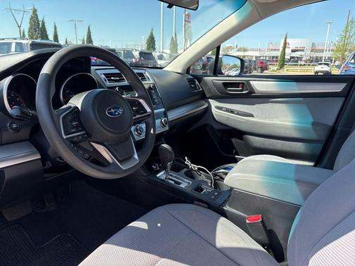 Twilight Blue Metallic 2018 Subaru Outback 2.5i