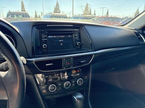 2015 Mazda Mazda6 i Touring