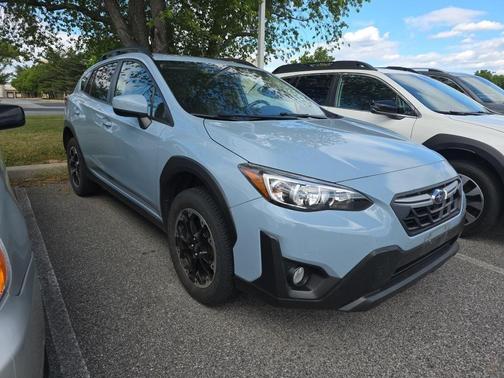 Cool-Gray Khaki 2023 Subaru Crosstrek Premium