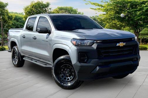 Sterling Gray Metallic 2025 Chevrolet Colorado WT