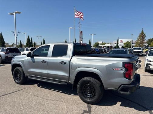 Sterling Gray Metallic 2025 Chevrolet Colorado WT