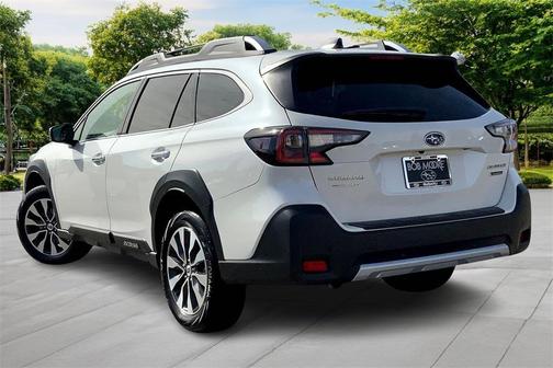 2025 Subaru Outback Touring