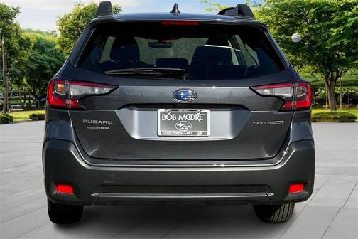 2025 Subaru Outback Base